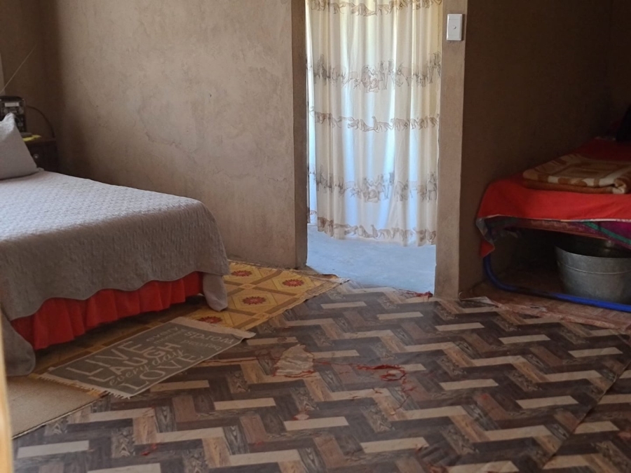 3 Bedroom Property for Sale in Molifi Tau Kloof Free State